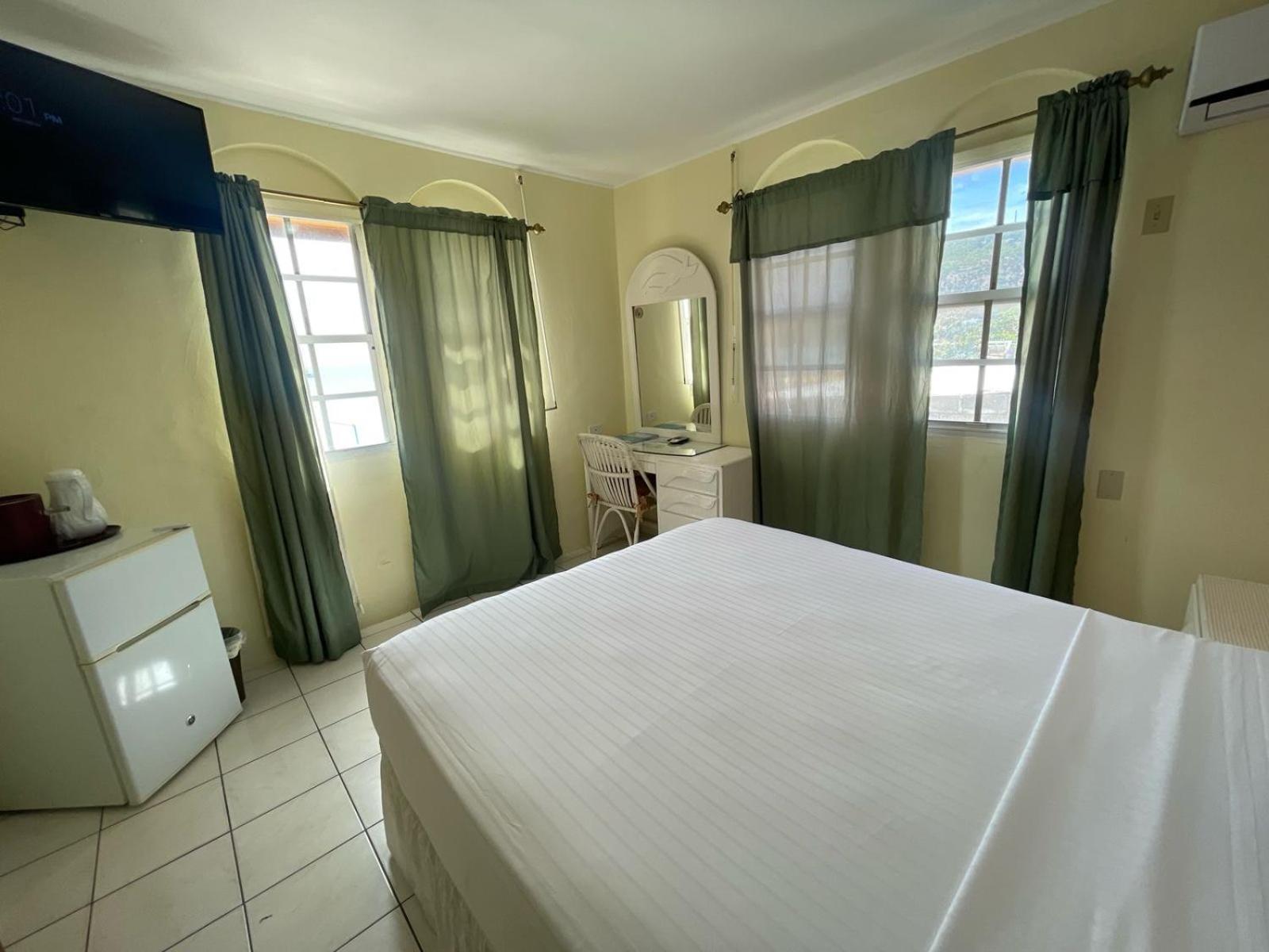 Seaview Beach Hotel Philipsburg  Exteriör bild