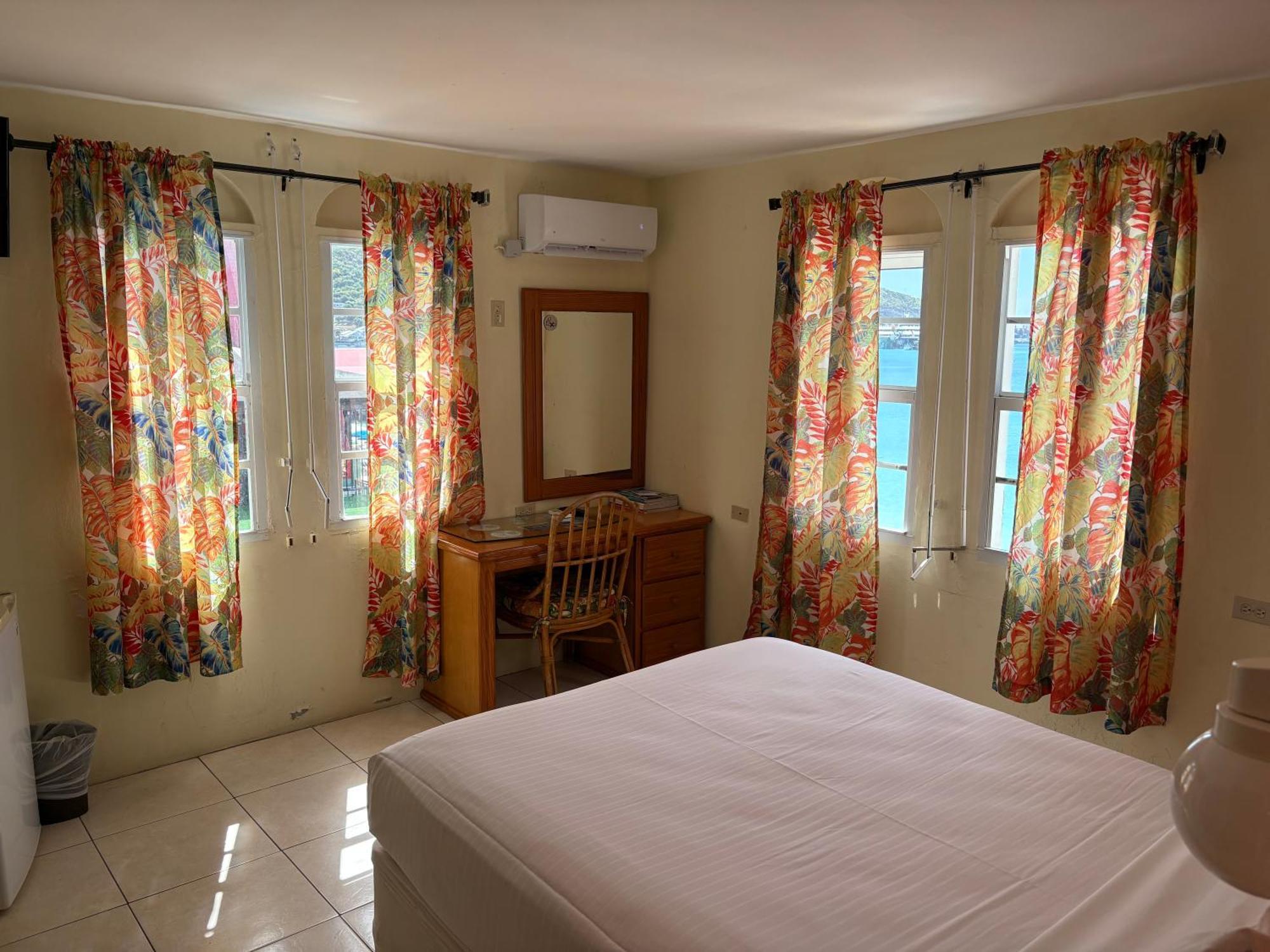 Seaview Beach Hotel Philipsburg  Exteriör bild